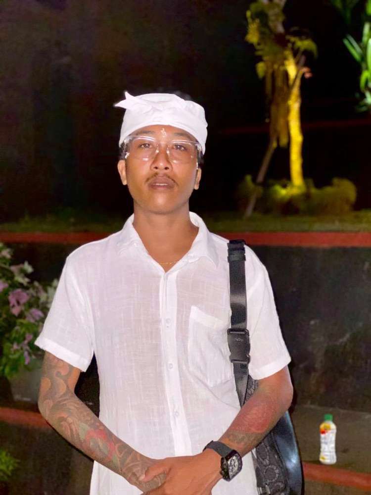 i wayan arista