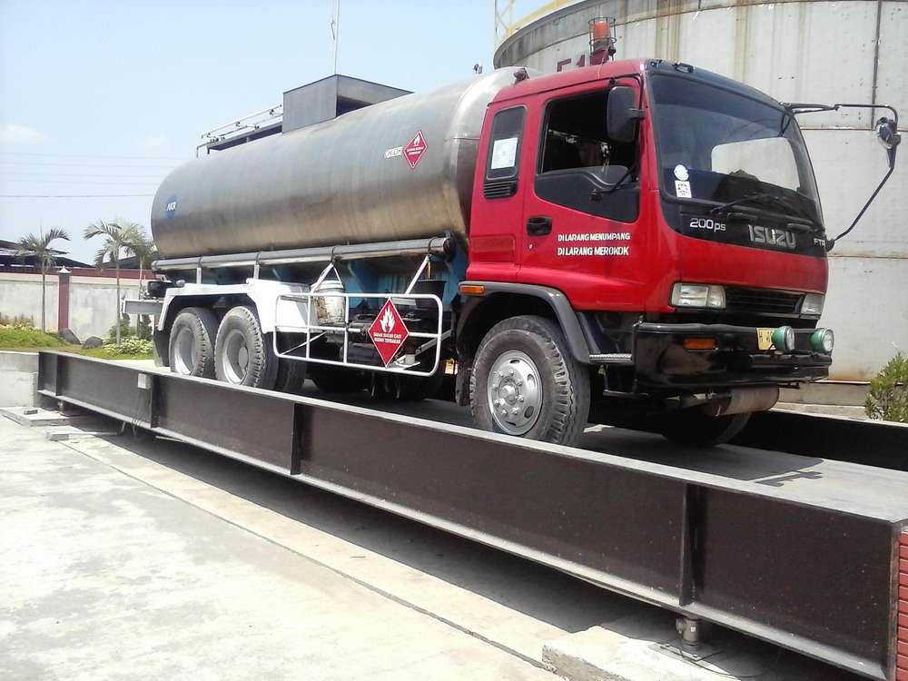 jembatan timbang truk