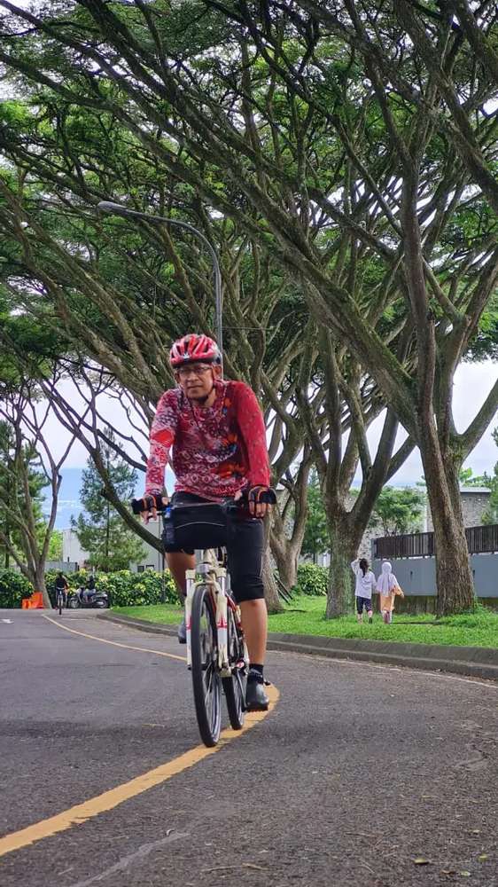 r herry hermawan