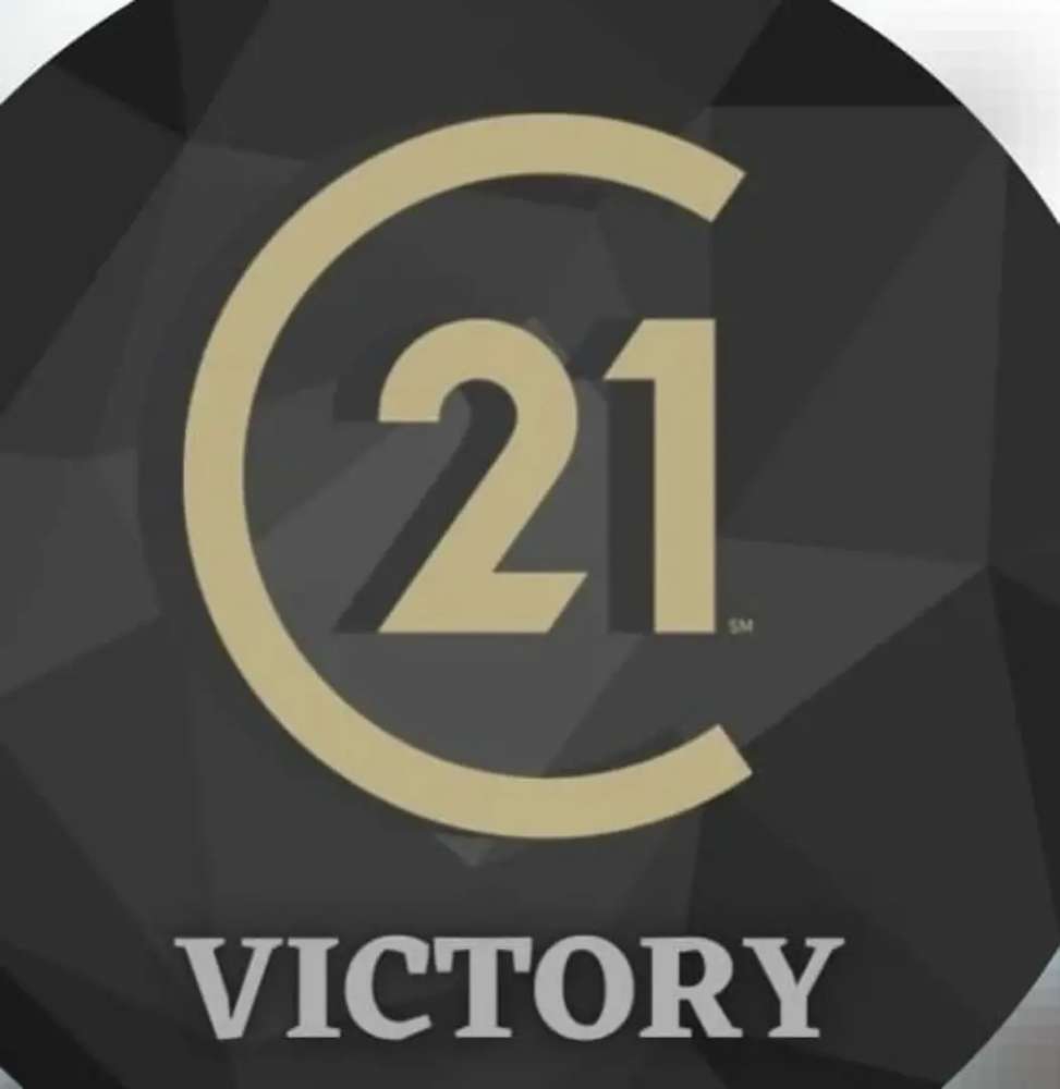 lisa - century 21 victory
