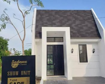 RUMAH PUSAT KOTA GRESIK