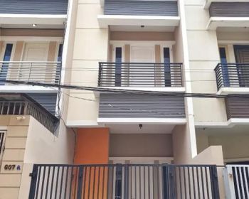 RUMAH TINGGAL SIAP HUNI KAV POLRI JELAMBAR HARGA 2 MILYAR NET