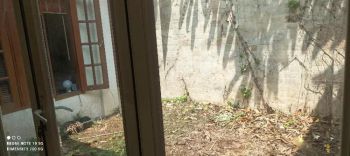 Rumah lama hitung harga tanah di Waringin Permai Jakarta Timur