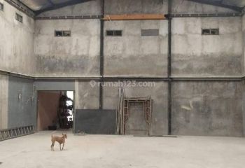 Gudang di Jl. Raya Sekneg. Kebon nanas. Cikokol Tangerang Sudah Renovasi SHM 900