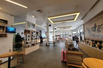 Disewakan Ruang Usaha Strategis Mainroad Riau Bandung