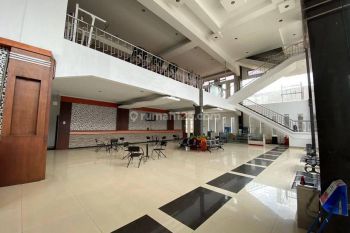 Sewa Ruang Usaha Mainroad Soekarno Hatta