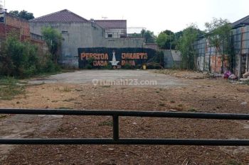Tana kosong di area Cipete