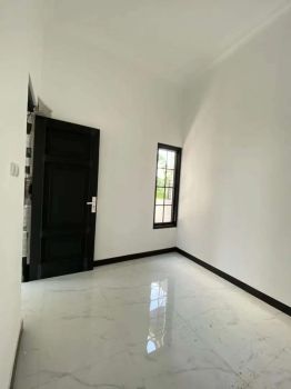 RUMAN CLASSIC EROPA SUPER MEWAH DI KRANGGAN JATISAMPURNA AKSES 2 MOBIL