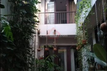Dijual Guest House Full Furnished 2 Lantai di Menteng