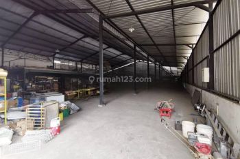 Gudang Siap Pakai di LA Sucipto Blimbing kota Malang