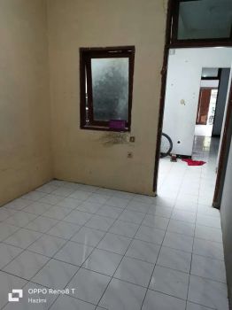 DI JUAL MURAH RUMAH LUAS BISA UNTUK KANTOR DI ARCAMANIK
