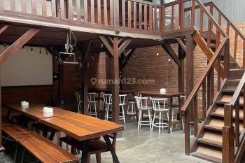 Disewakan Ruang Usaha Strategis Di Mainroad Jl. Riau, Bandung