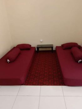 Dijual Kosan Putri 2 lantai didekat Pabrik Sepatu Nike Limbangan Garut