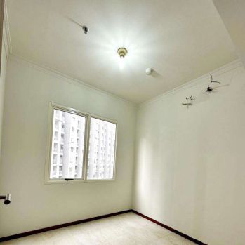 Disewakan unfurnish tipe 1br apt royal mediterania garden residence