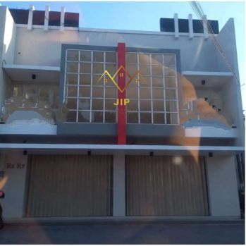 Disewakan 2 ruko jadi satu cocok untuk kantor