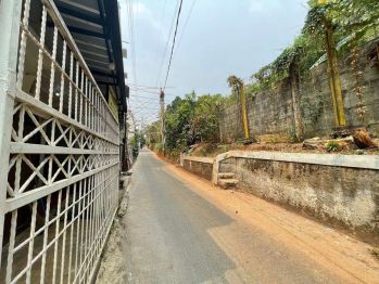 Dijual Rumah Kost Nempel UI, Cocok Usaha Kost dan Laundry