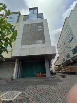 DISEWAKAN RUKO SURABAYA BARAT LOKASI STRATEGIS HADAP JALAN RAYA