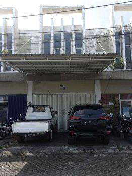 VD07. Disewa Ruko Royal Paka Residence
