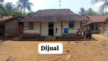 Jual Cepat tanah luas bonus rumah, lokasi sucen dekat kampus UMP 3