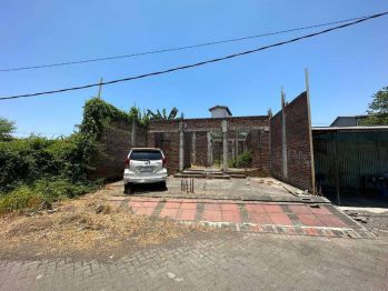 DIJUAL TANAH DI TENGGILIS MEJOYO SELATAN DEKAT UBAYA