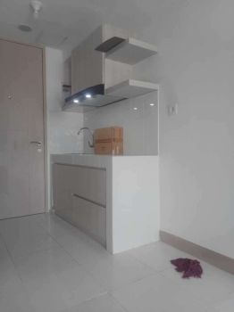 Tokyo Riverside Apartment Studio Disewakan Semi Furnished Hanya 12jt