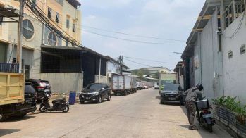 Gudang 3Lt Beton dgn Lift di Sentra Industri Terpadu III Elang Laut Pi