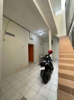Rent Rumah Kosan: Kos Kalibaru25D