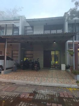 Jual rumah di golden park serpong