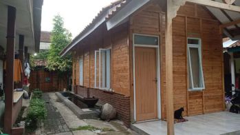 Kos Putri Belakang Unnes
