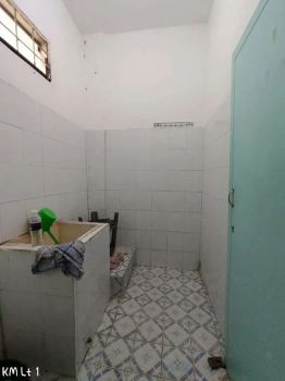 RUKO PALM SPRING 3,5LANTAI SIAP PAKAI LOKASI HADAP JALAN, BTM CENTER