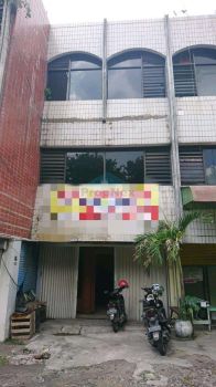 Dijual Ruko di Ambengan