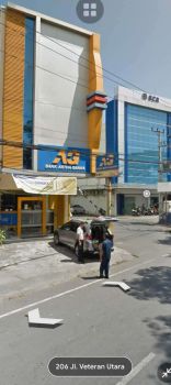 3.20. Disewakan Ruko di Jalan Veteran Utara, Makassar.