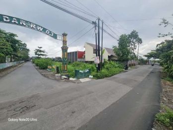 Di jual tanah hook istimewa Di Maguwoharjo