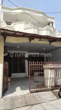 Disewakan Rumah di Sunter Hijau