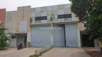 Gudang Marunda Center