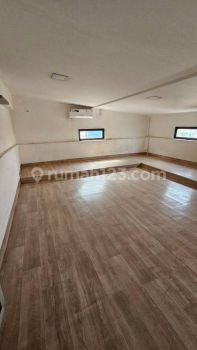 Dijual ruko hoek di menceng raya tegal alir jakarta barat