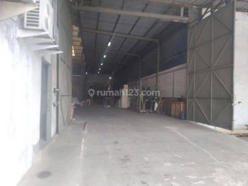 Sewakan Gudang siap pakai luas 2374m di Cikiwul Bantar gebang Bekasi
