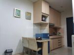 thumbnail-sewa-apartemen-cosmo-mansion-1-bedroom-lantai-tengah-furnished-2