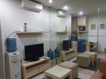 thumbnail-sewa-apartemen-cosmo-mansion-1-bedroom-lantai-tengah-furnished-1