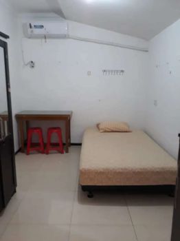 Rent Rumah Kosan: KOS PUTRI/PASUTRI