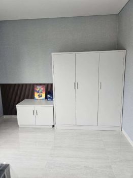 Disewakan Murah Apartemen LLOYD, Type 3 BR di Alam Sutera, Tangerang