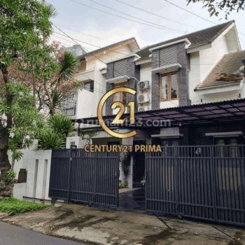 kan PerTahun Rumah Bagus Strategis Di Cilandak Barat