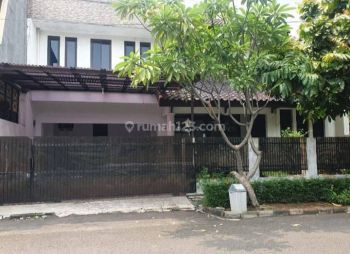 Dijual rumah  lokasi bagus di  sektor 9 Bintaro Jaya