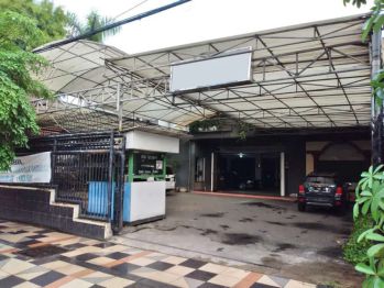 Dijual rumah bisa utk tempat usaha,nol jalan,strategis,Raya Jemursari
