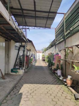 Rumah + Gudang (Home Industri)  hadap timur Ciparay Bandung