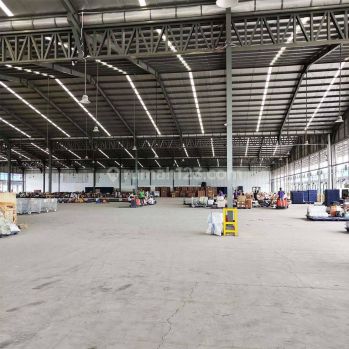 Disewakan Gudang Industri Full Loading Dock di Dadap Tangerang