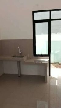 Rumah mewah harga murah dekat stasiun Depok
