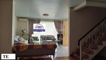 Rumah Megah Raffles Hills 2 Lantai Bagus Rapih Lt 200 Lb 260 Nego