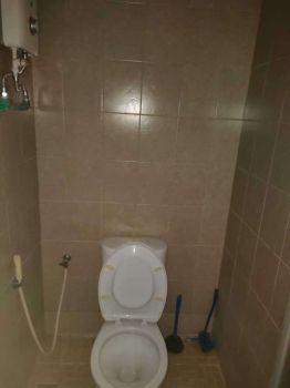 Disewakan Murahh poll furnish apartemen metropolis, dekat ubaya