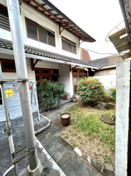 Rumah Luas dan Strategis dekat Jalan Kaliurang